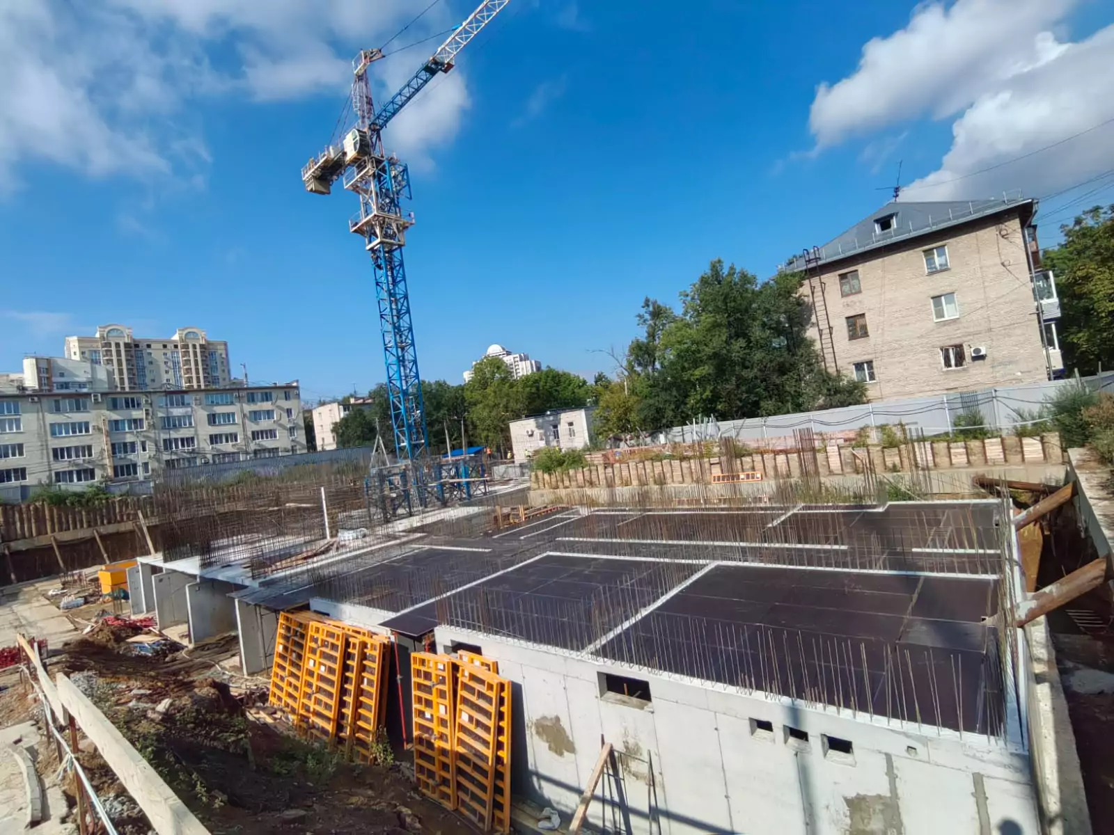 Август 2025 11