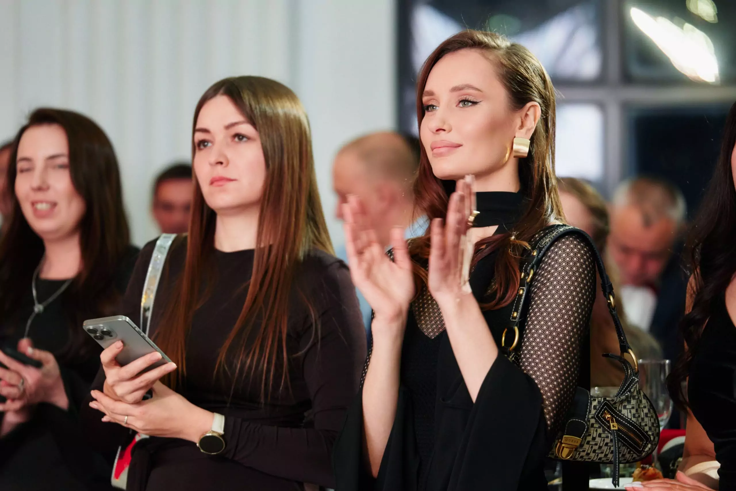 Unikey отблагодарила лучших партнеров-брокеров Хабаровска в атмосфере риелторского Голливуда