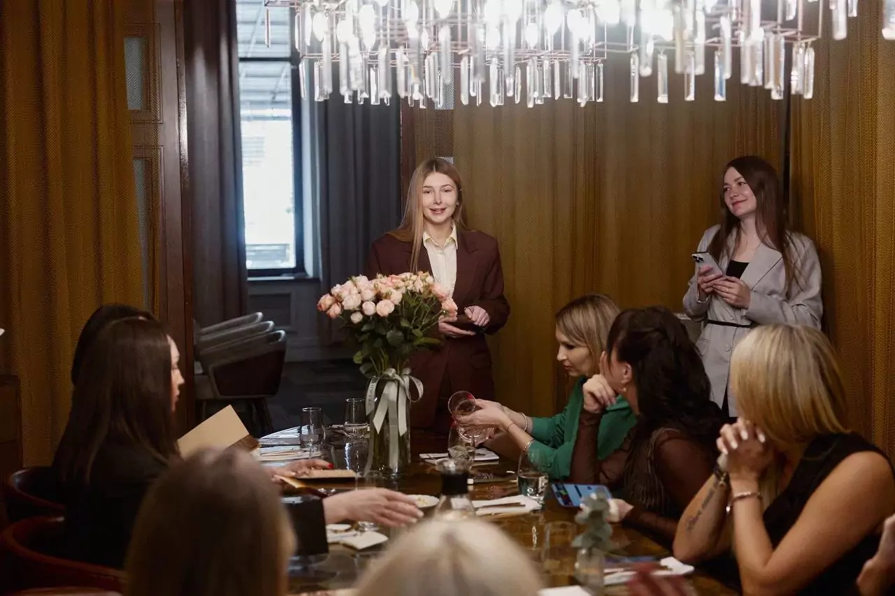 Бизнес-завтрак Айгуль Юсуповой с топовыми агентами недвижимости Хабаровска прошел в Хабаровске